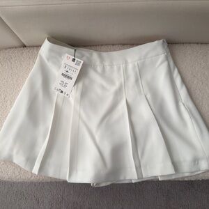 Zara White Pleated Skort